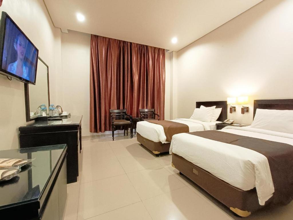 Narita Classic Hotel Surabaya Eksteriør bilde
